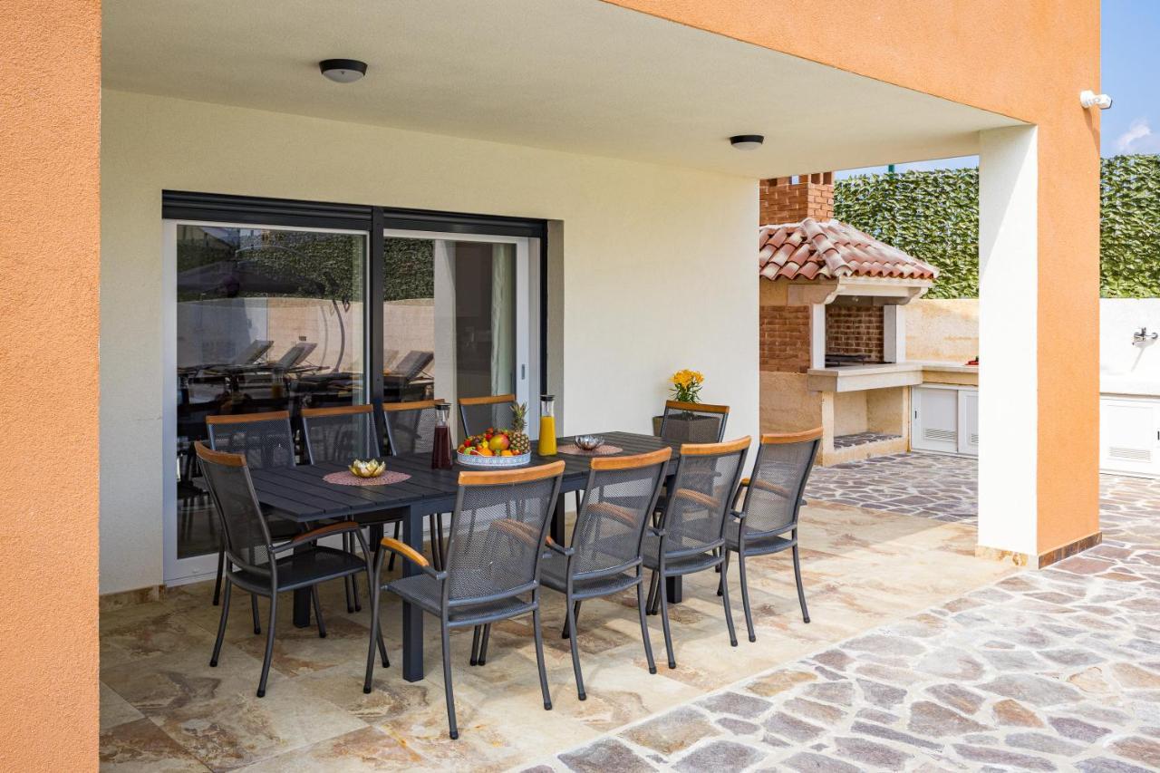 Villa Nur *